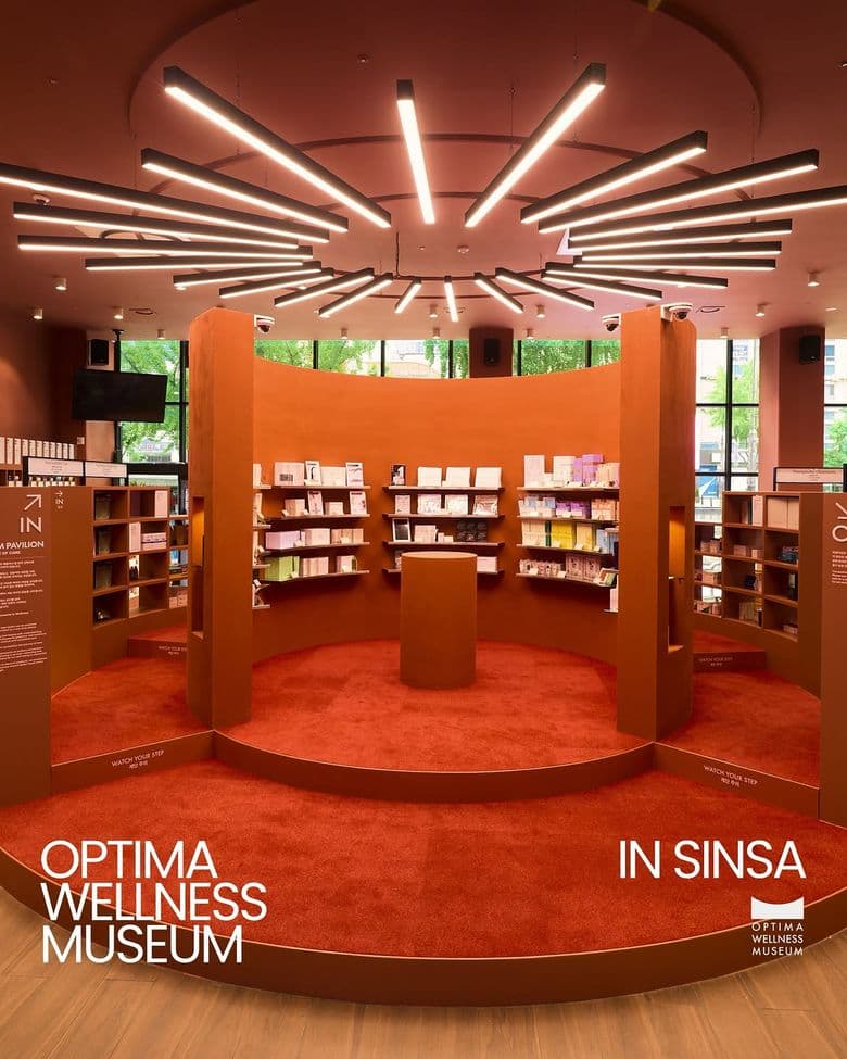 OWM Sinsa Pharmacy, photo 2 of 8